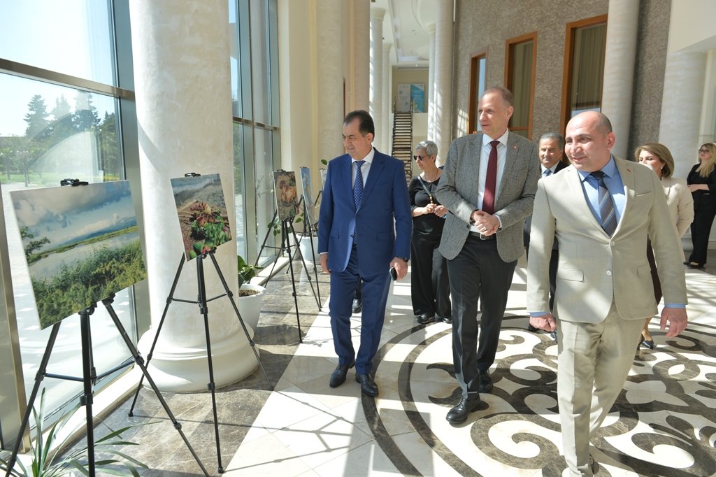 İsveçrənin ölkəmizdəki səfiri Lənkəranda olub