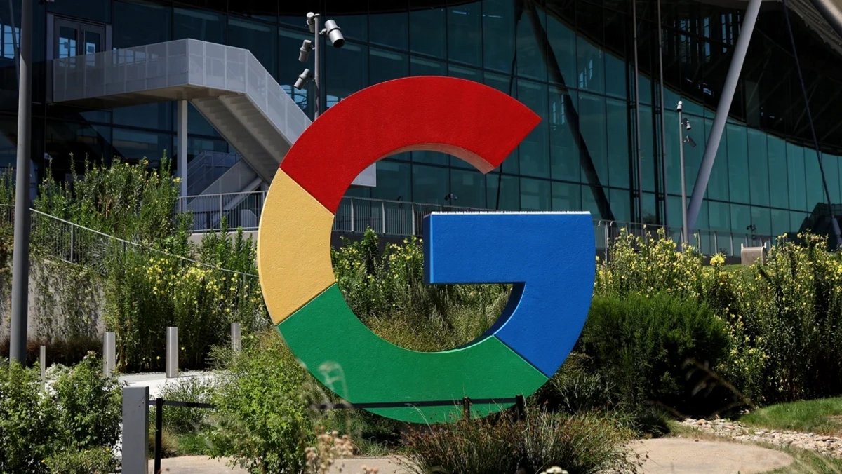 "Google"dan "Chrome" brauzerini satmağı tələb etdilər
