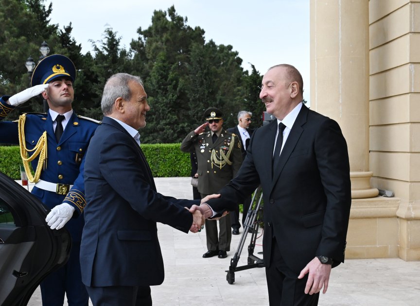 Xalqlarımız əsrlər boyu mehribanlıq, qardaşlıq şəraitində yaşayıblar