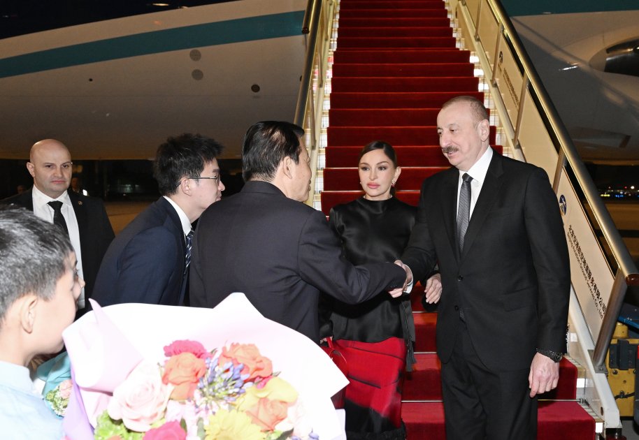 İlham Əliyev Çin Xalq Respublikasına dövlət səfərinə gedib