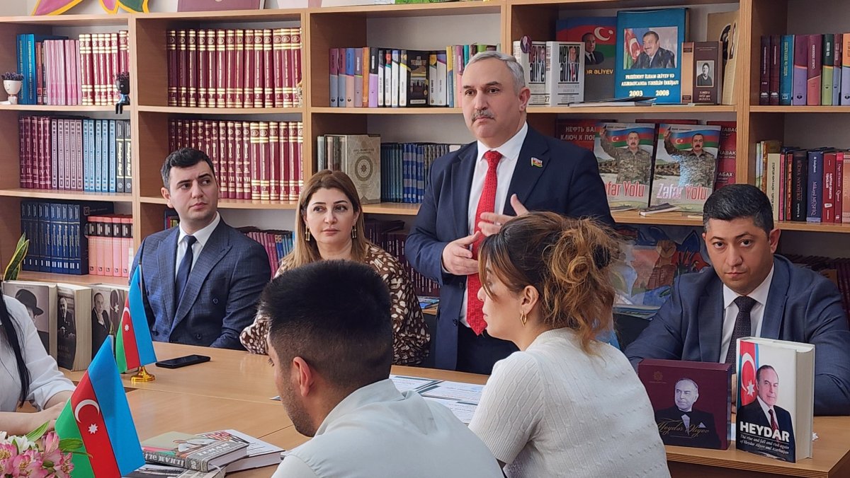 Sabunçuda Ulu Öndərin əziz xatirəsi anılıb