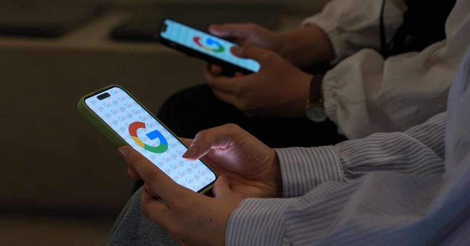 Google-dan həssas istifadəçilər üçün yeni təhlükəsizlik.
