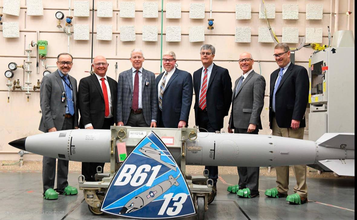 ABŞ ən güclü nüvə bombasını təqdim etdi: B61-13