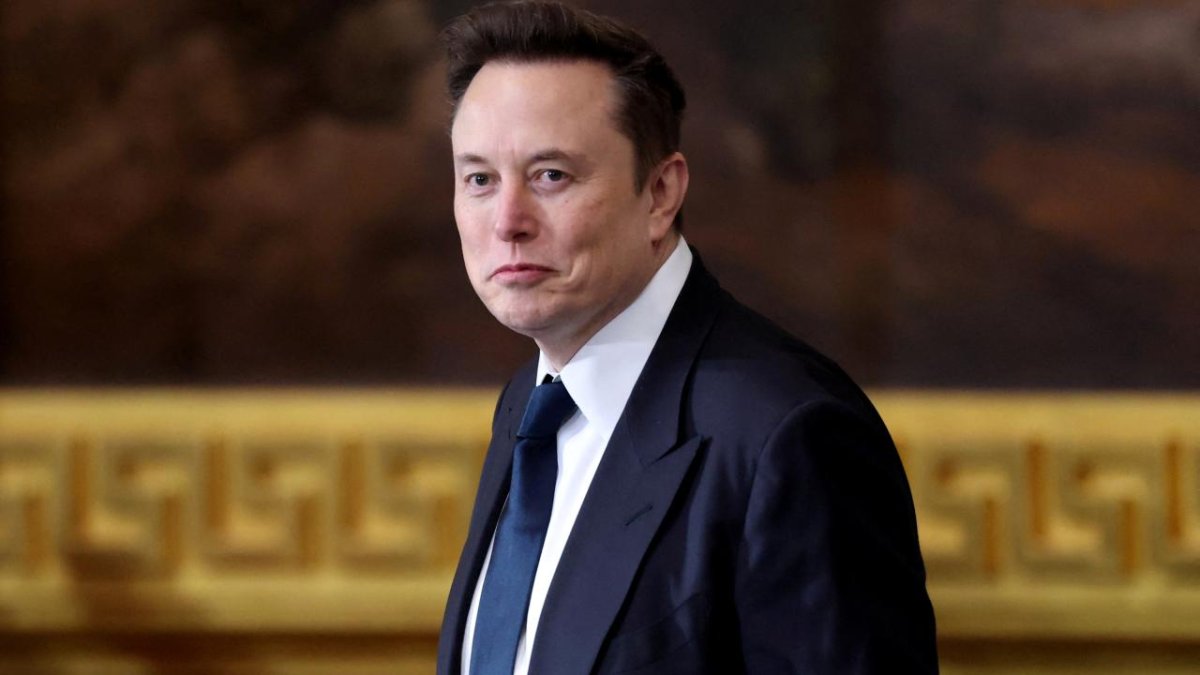 Tesla-da nə baş verir?
