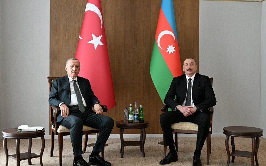 Laçında İlham Əliyevlə Ərdoğan arasında təkbətək görüş olub
