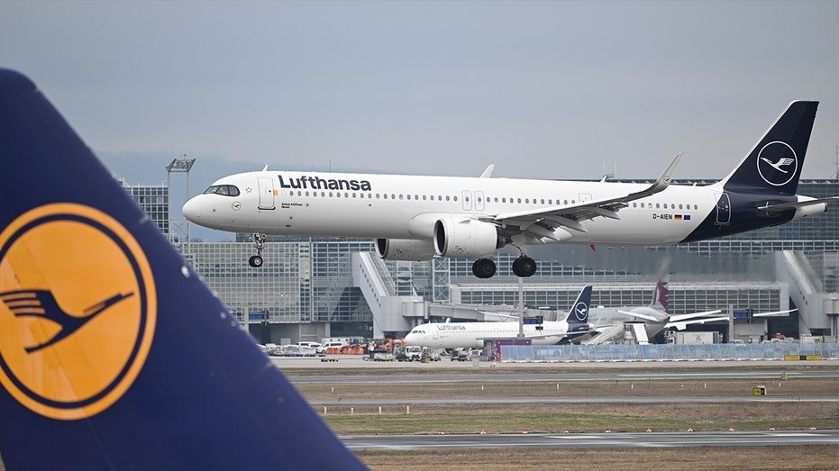 Lufthansa təyyarəsində şüursuz pilot