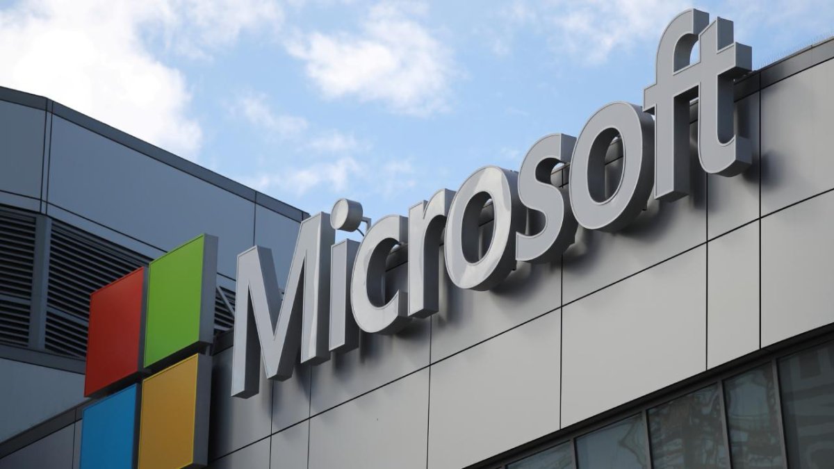 Microsoft, işçilərinin 3%-ni işdən azad edəcək.