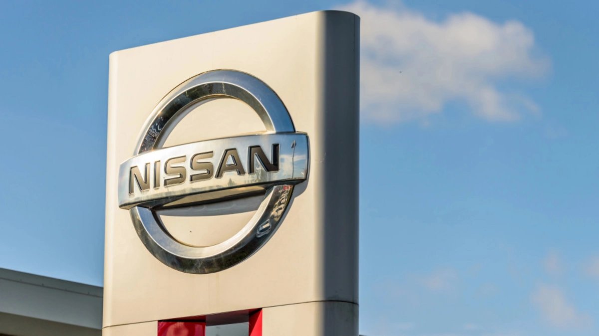 "Nissan"dan radikal addım: Zavodlarının yarısını bağlayır