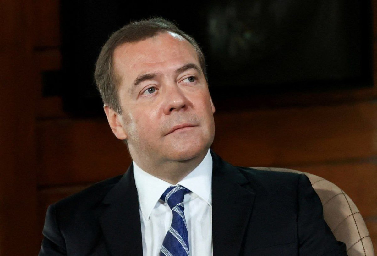 Medvedev Litva XİN rəhbərini məsxərəyə qoydu