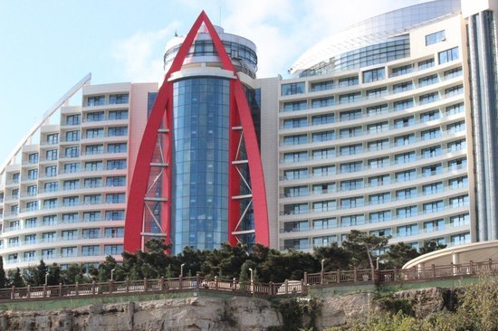 "Bilgah Beach Hotel" fəaliyyətini dayandırdı