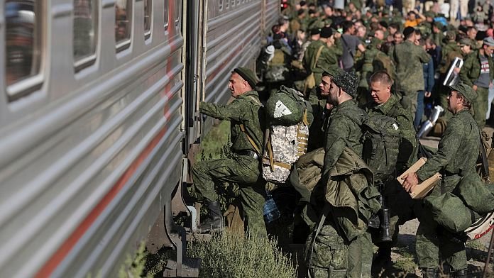 Putin xarici vətəndaşları orduya cəlb etdi: Yeni fərman.