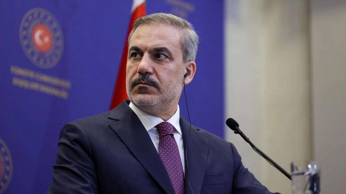 Hakan Fidan: Suriya bölünmə ilə üzləşərsə müdaxilə edəcəyik
