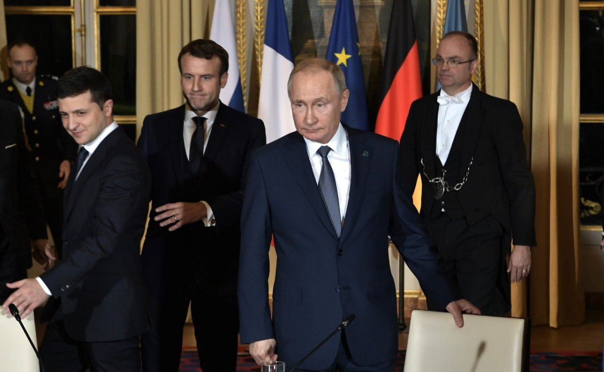 Kreml: Putin və Zelenski arasında görüş münaqişənin həllində son nöqtə
