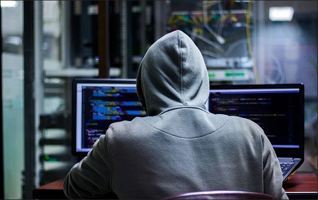DTX ifşa etdi – Şəxsi məlumatları qanunsuz ələ keçirirmiş