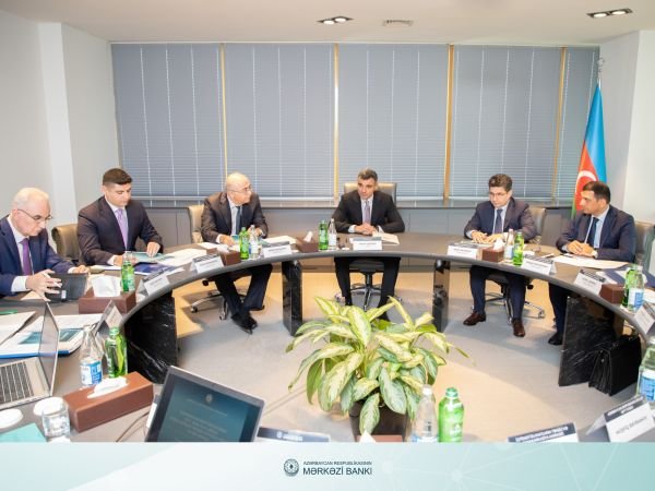 Mərkəzi Bankda “Makro-iqtisadi dayanıqlılıq” üzrə alt işçi qrupun ilk iclası keçirilib