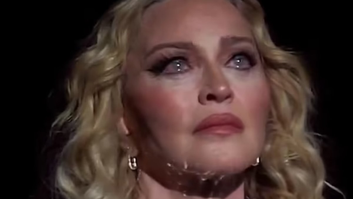 Madonna Qəzzadakı uşaqlar üçün Papaya “Çox gec olmadan gedin” çağırışı edib