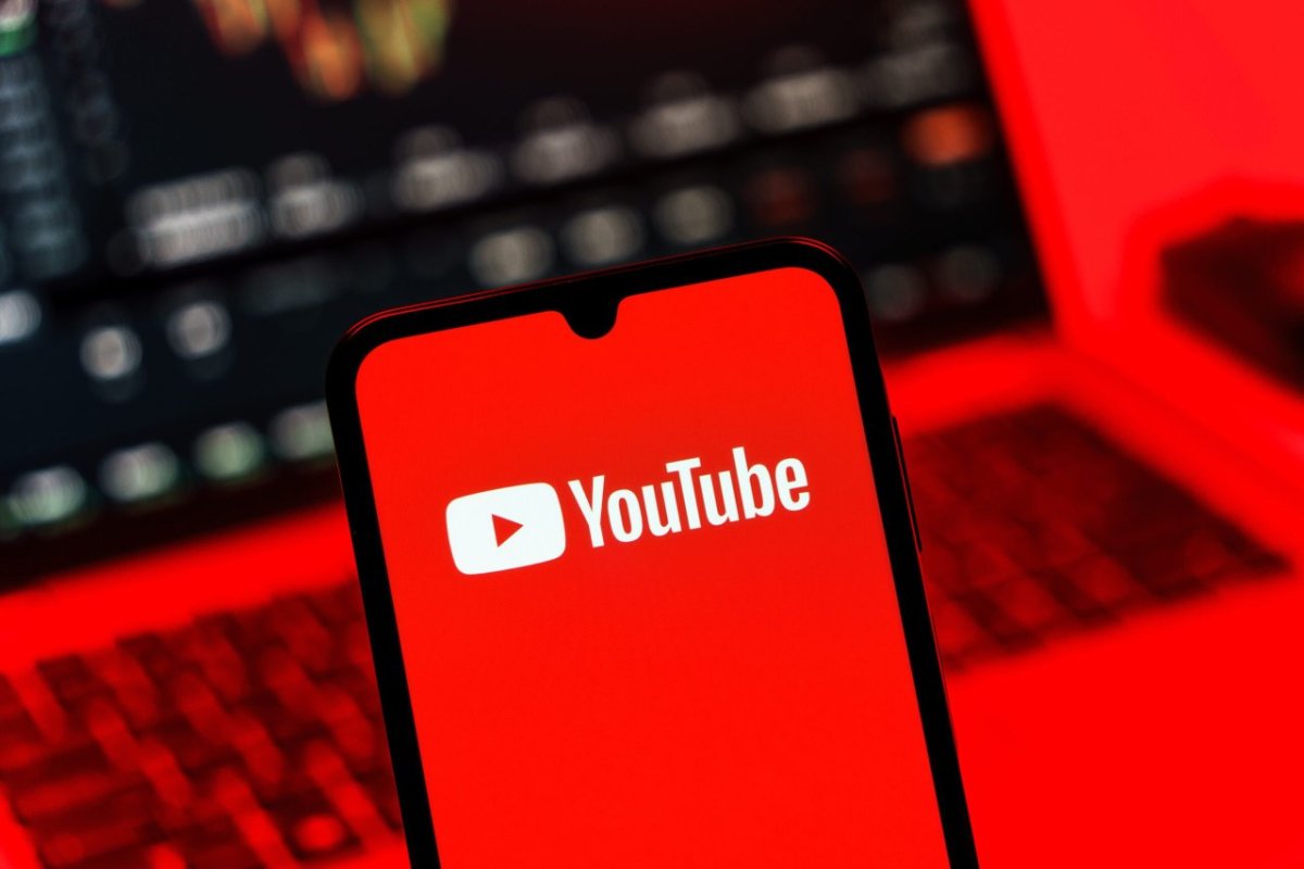 YouTube-un yeni istifadəçi tanıma sistemi tənqid hədəfinə çevrildi