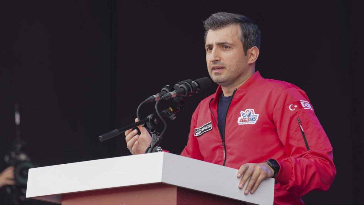 Bayraktar Türkiyədə ən çox vergi ödəyən şəxs oldu