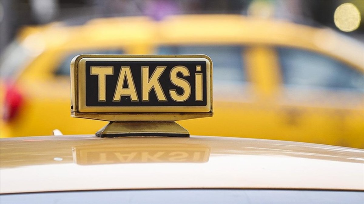 İstanbulda taksi qalmaqalı: Sürücülərin icazəsi ləğv edildi
