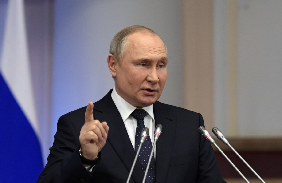 Putin: Ukrayna böhranı Qərbin dəstəklədiyi Kiyevdən yarandı