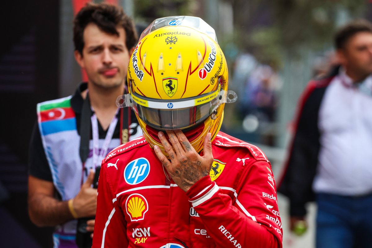 Hamiltonun Bakıdakı uğursuzluğu: Ferrari pilotu geridə qaldı