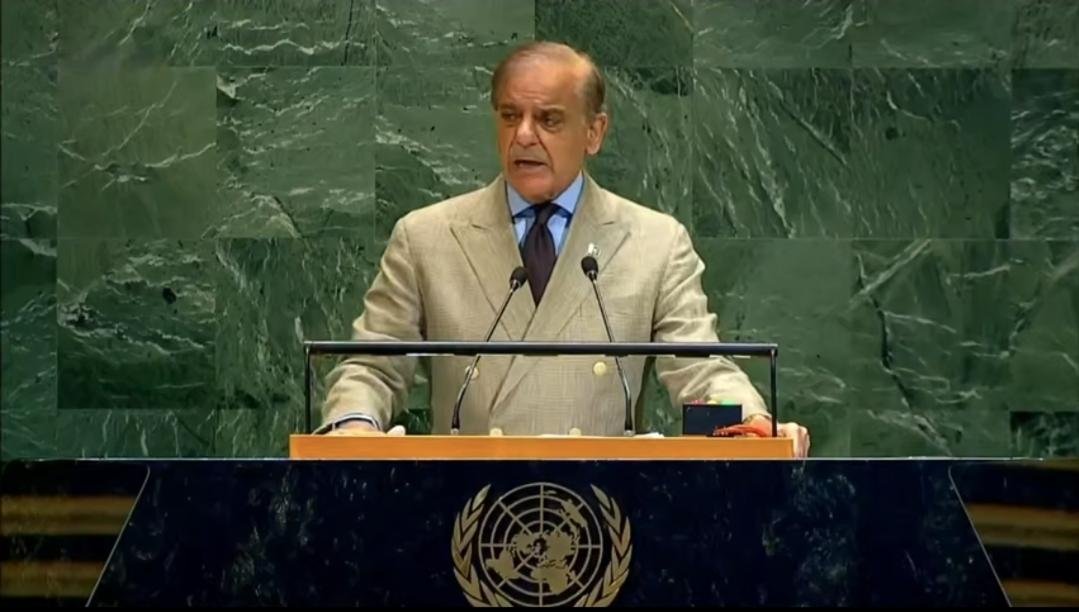 Pakistan baş naziri BMT-də Trampı Nobel Sülh Mükafatına namizəd göstərdi