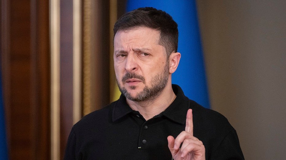 Zelenskiy: Plan A sülh, Plan B müharibə üçün 120 milyard