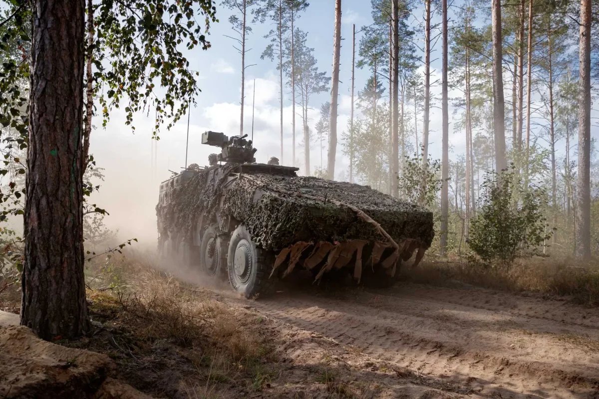 Almaniya ordusu: 7 milyard avroluq zirehli texnika alacaq