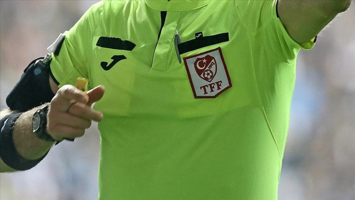 Hakimlərin oyunlara müdaxiləsi: Türkiyədə 152 futbol hakimi araşdırılır