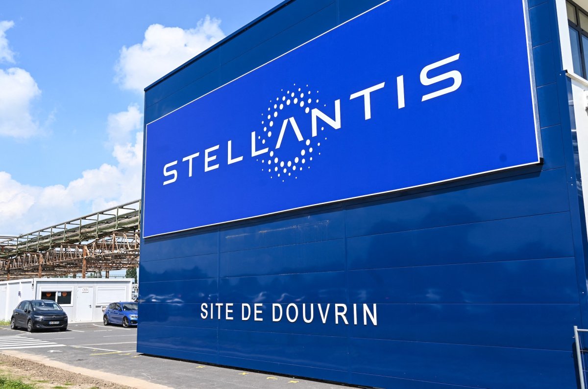 Stellantis: Kanadadan 1200 işçi ixtisar olunacaq, istehsal ABŞ-a köçürülür