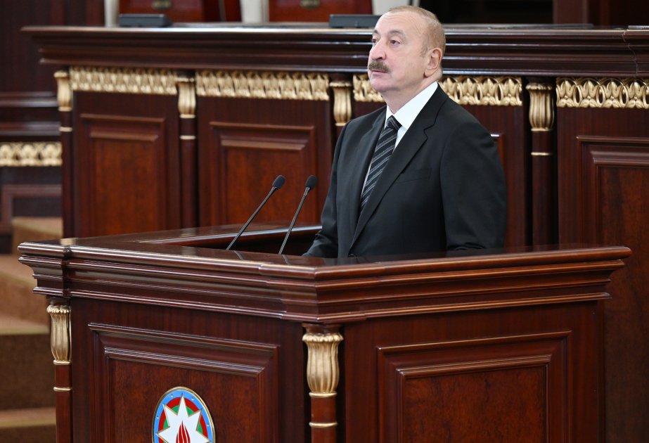 İlham Əliyev: Azərbaycan dilinin saflığının qorunması hər bir Azərbaycan vətəndaşının işi olmalıdır