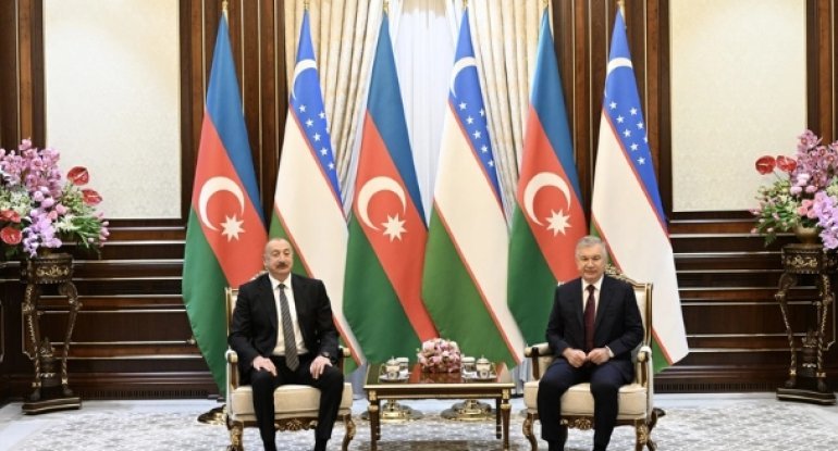 Azərbaycan və Özbəkistan prezidentlərinin təkbətək görüşü olub