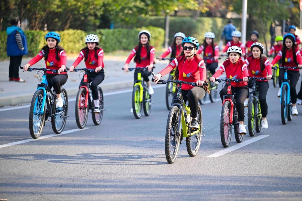“Velo-Park – Sağlam Gənclik, Yaşıl Kampus” layihəsinin açılış mərasimi keçirilib