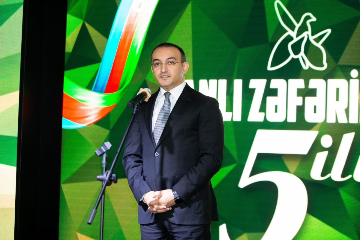 “ASAN xidmət” kollektivi Zəfər Gününü qeyd edib