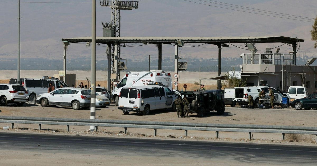 Qəzzaya humanitar yardımın çatdırılması üçün sərhəd keçidi açılır