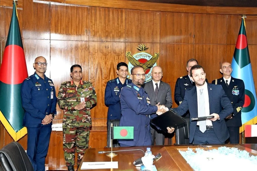 Bangladeş İtaliya ilə hərbi əməkdaşlığı genişləndirir