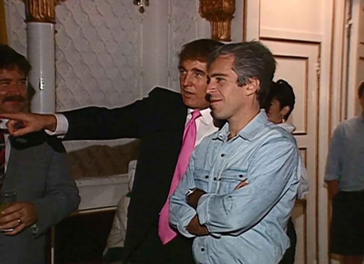 ABŞ Ədliyyə Nazirliyində Epstein sənədlərinin hazırlanması gərginliyi artır