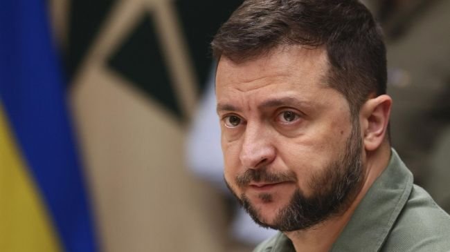 Zelenski: Müharibənin bitməsi üçün Rusiyadan cavab gözləyir