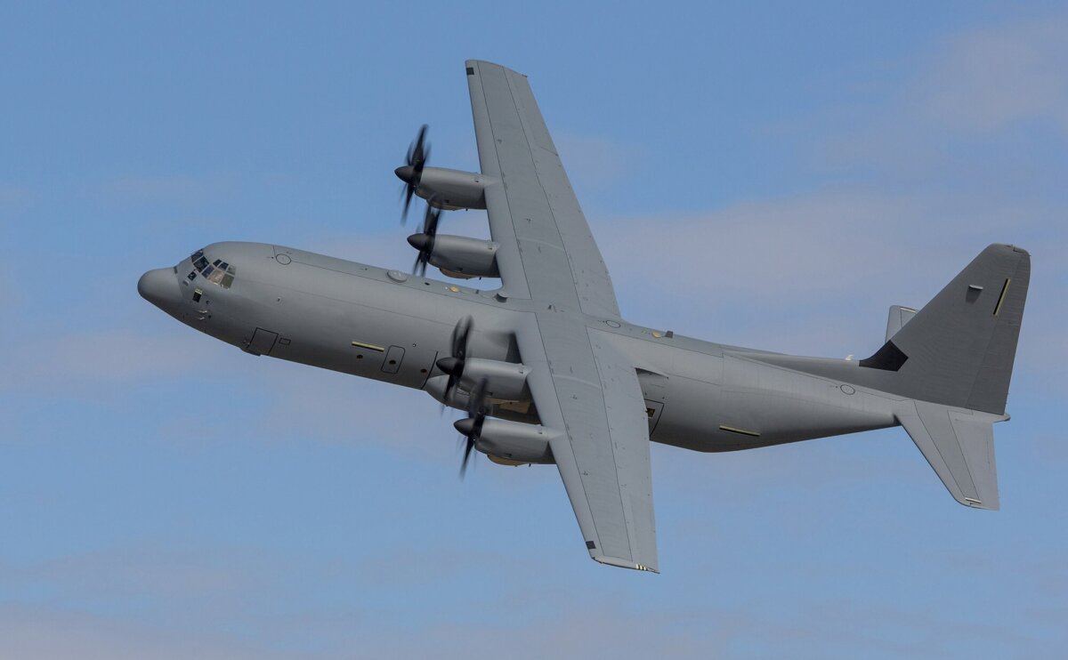 Meksika C-130J Super Hercules təyyarəsini alır