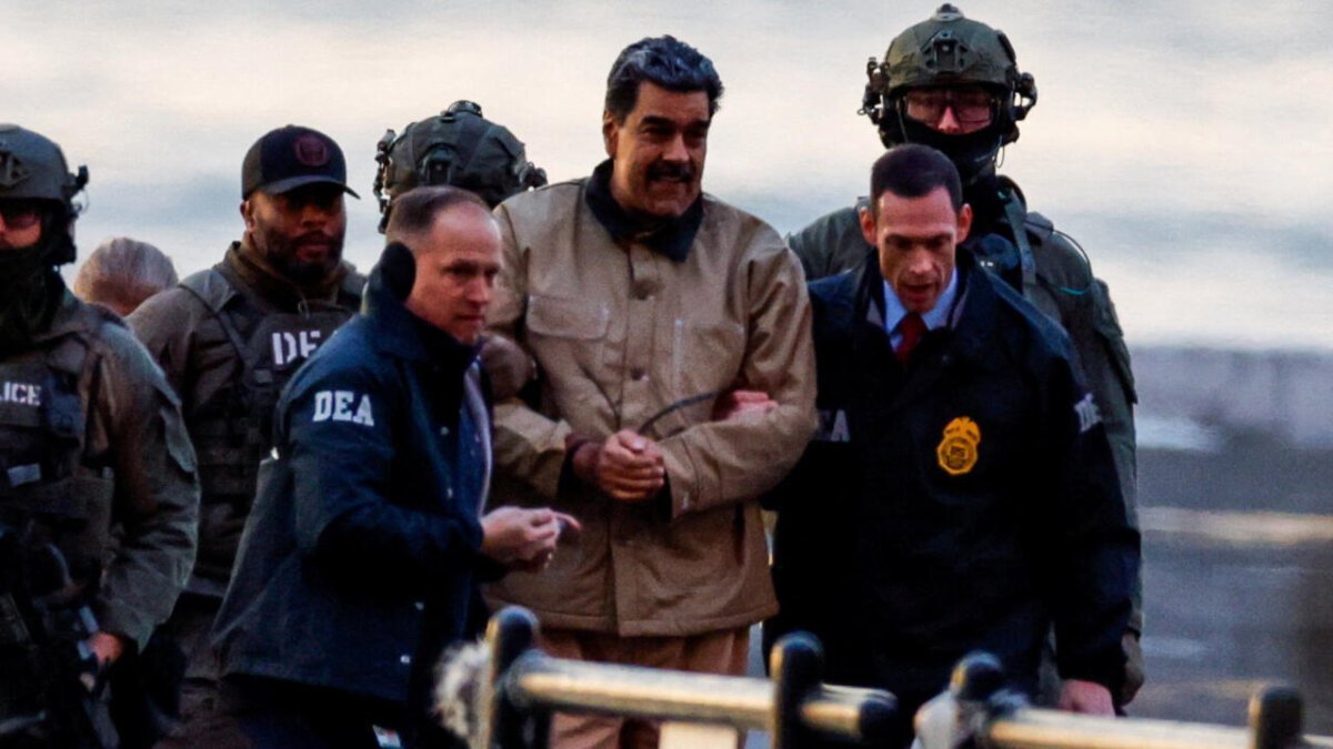 Maduro ABŞ məhkəməsində özünü prezident və müharibə əsiri adlandırdı