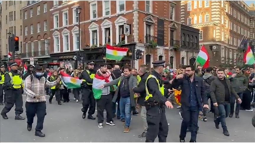 Londonda terror hücumu iddiaları: "Niyə bizi xilas etmirsiniz?"