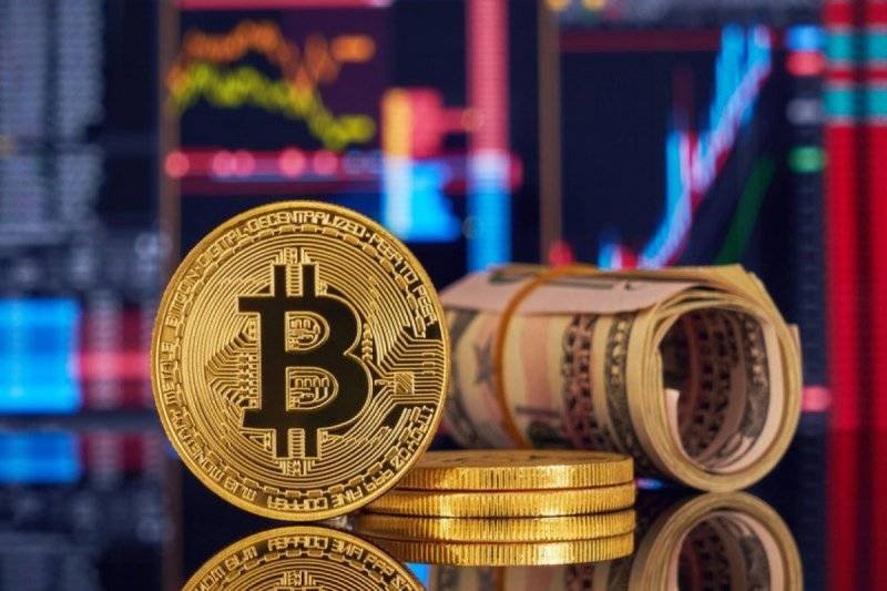 Bitcoin-ə maraq artır: ETF-lərə milyardlarla dollar axını