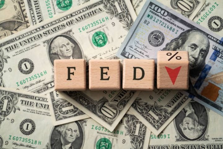 FED-in faiz qərarı: Bazar iştirakçıları dəyişiklik gözləmir