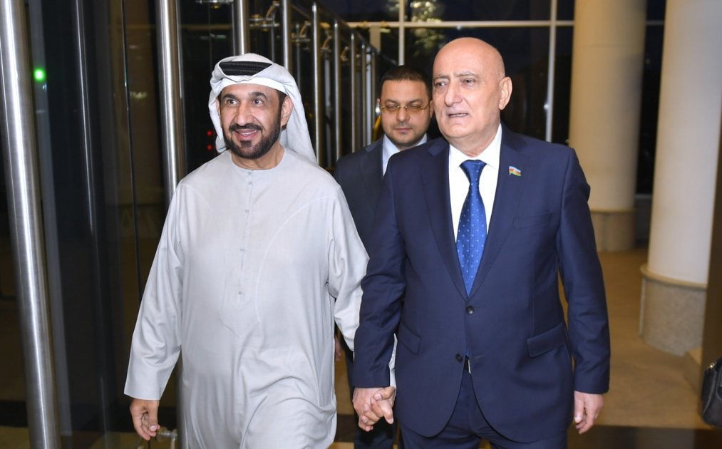 Ərəb Parlamentinin prezidenti Azərbaycana səfərə gəlib