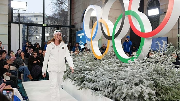 Olimpiya Oyunları: Moda dünyası idman geyimlərini təqdim etdi