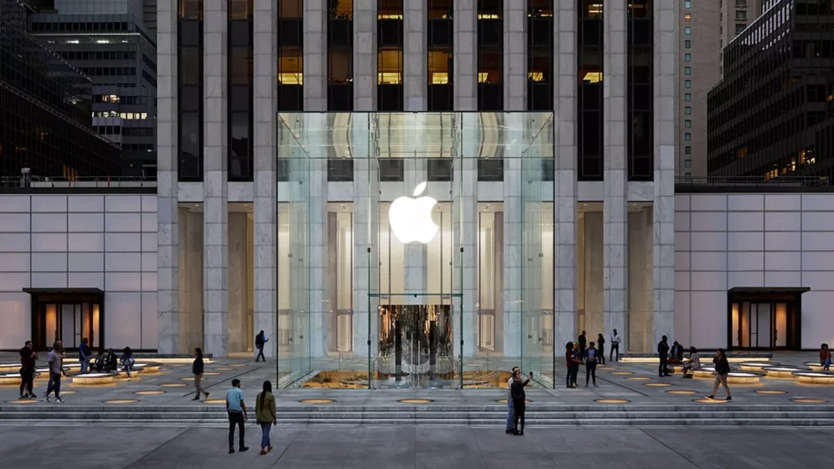 Apple süni intellekt sahəsində mütəxəssis itirir