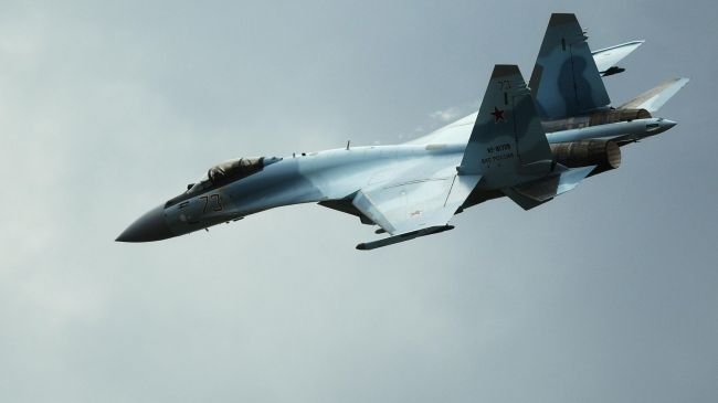Su-35S və Rafale: Hansı qırıcı təyyarə daha güclüdür?