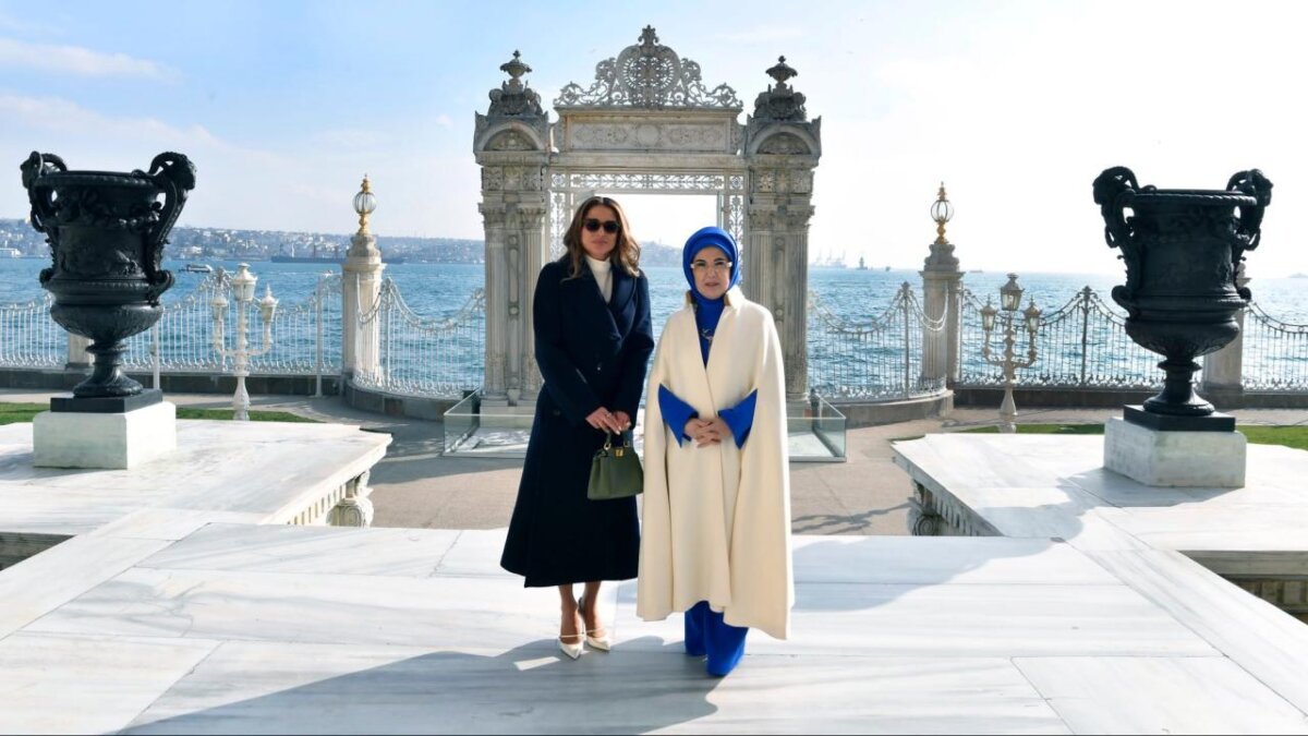 Əminə Ərdoğan və Kraliça Rania İstanbulda görüşdü, mədəni irs müzakirə olundu