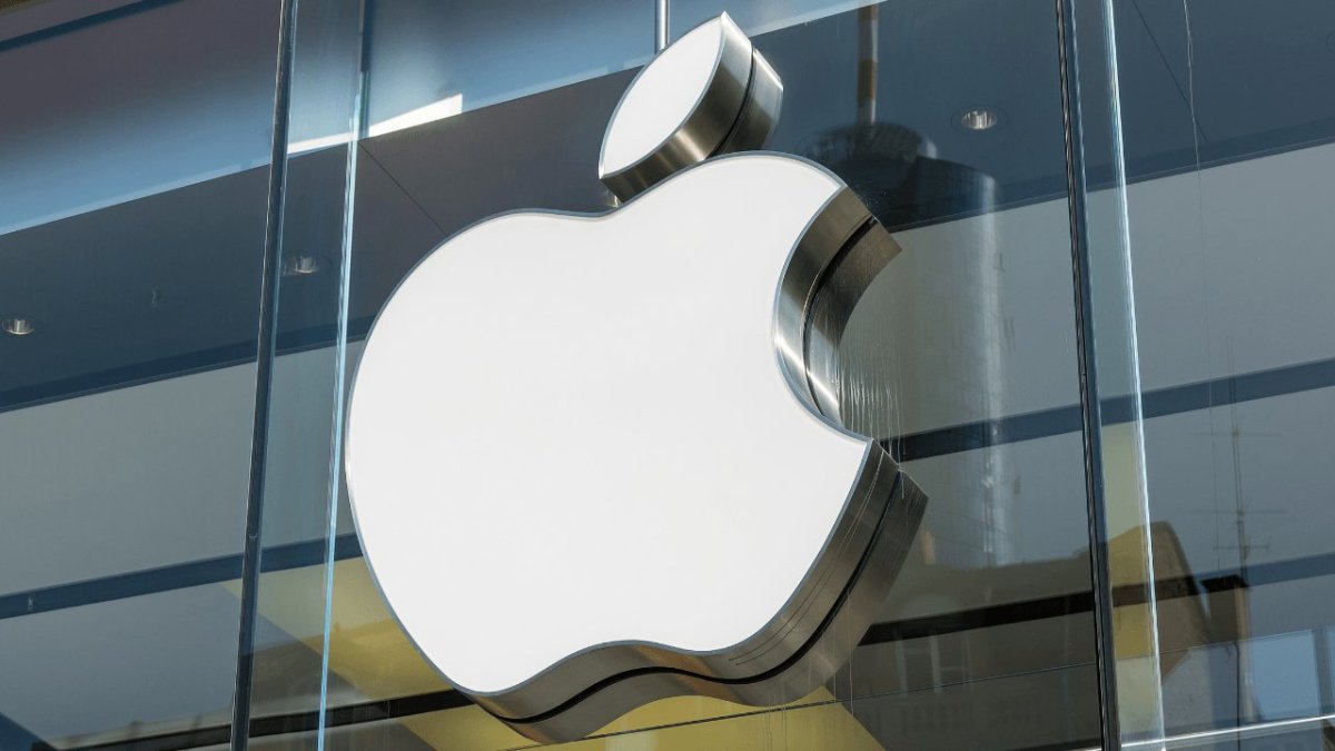 Apple süni intellektli cihazlar hazırlayır