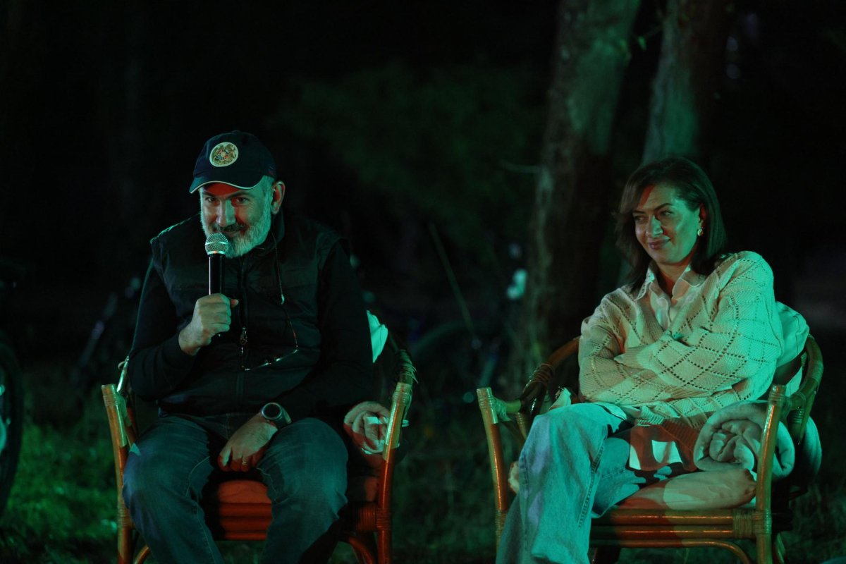 Anna Hakobyan: Nikol Paşinyandan ayrıldığını elan etdi